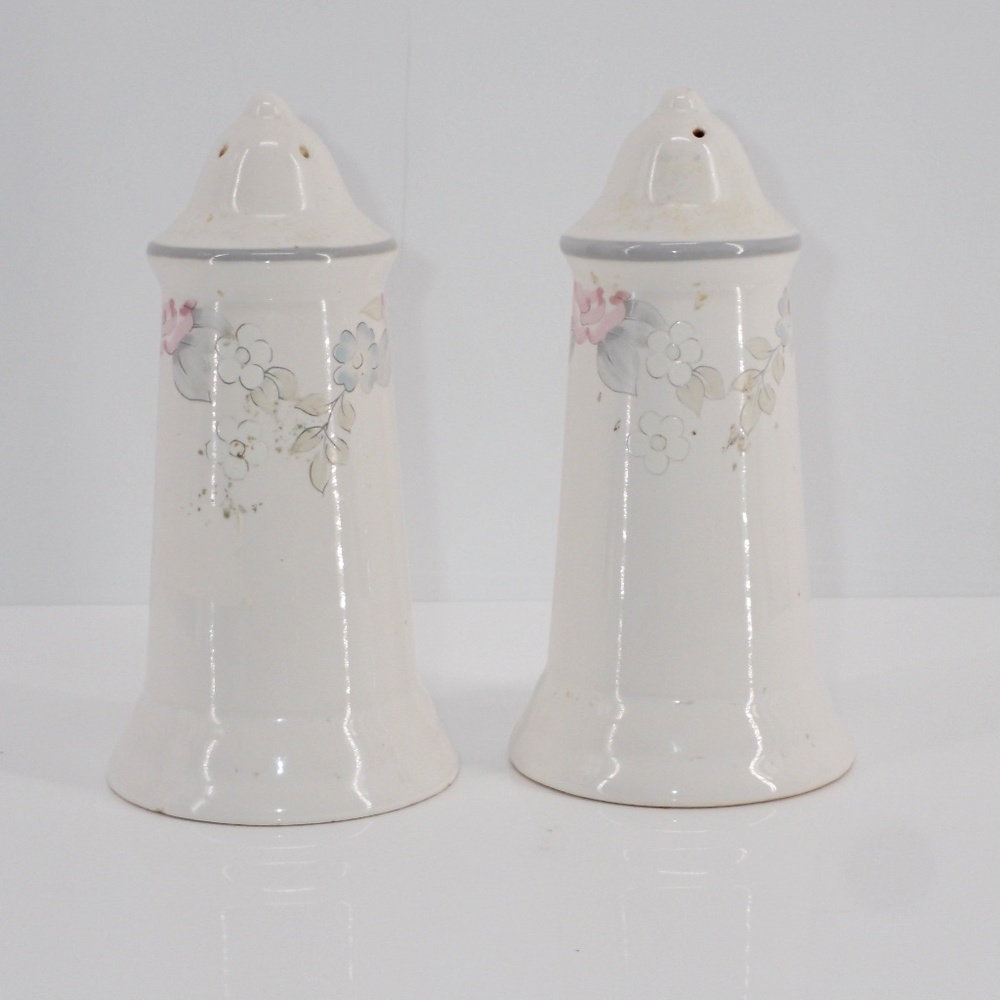 Vintage Pfaltzgraff Salt and Pepper Set "Wyndham" Pattern White with pink & blue